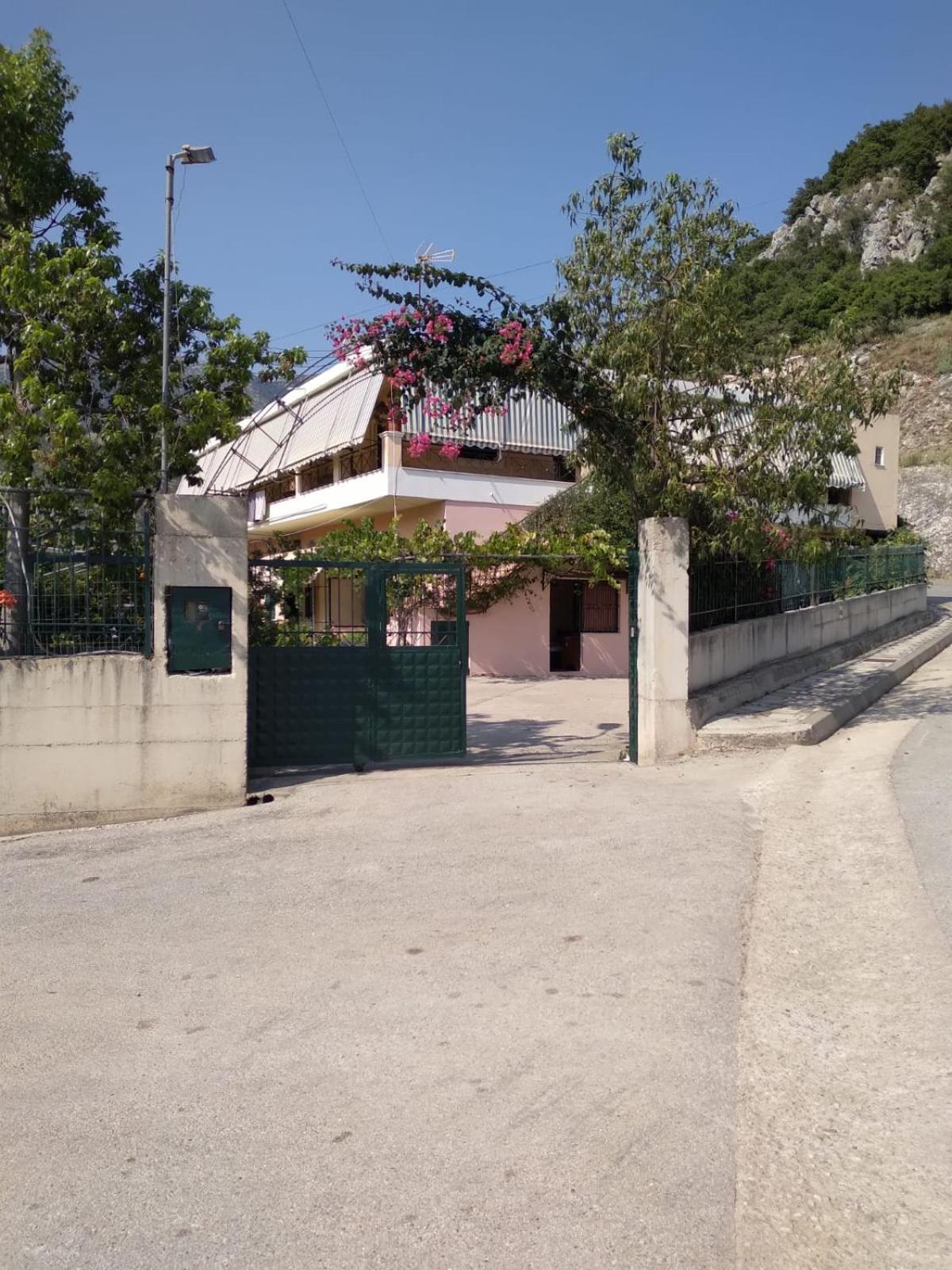 Oasis Hostel Himarë Exterior foto