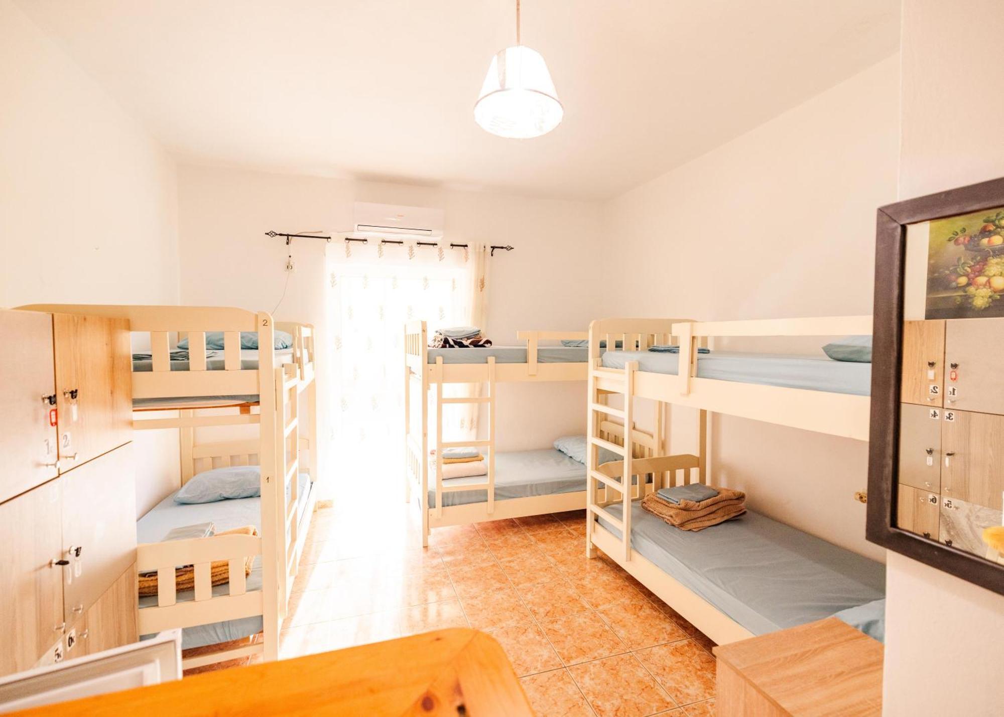 Oasis Hostel Himarë Exterior foto